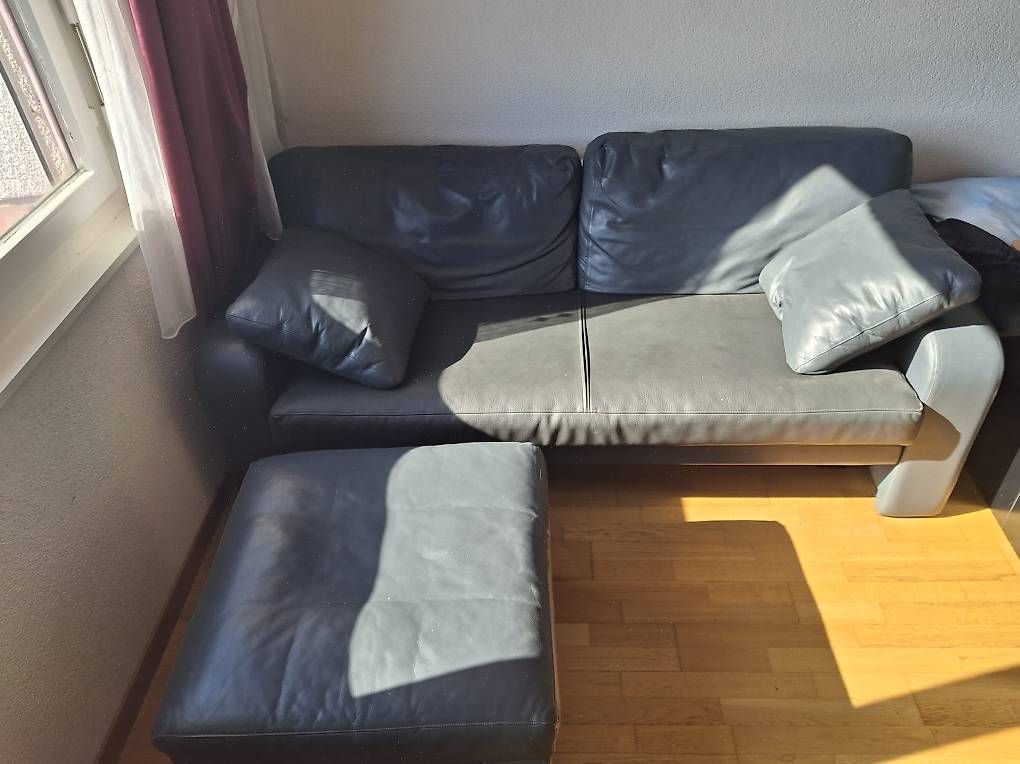 Sofas: Sofa mit Fusshocker – D'occasion à Amriswil par ylb_kby9