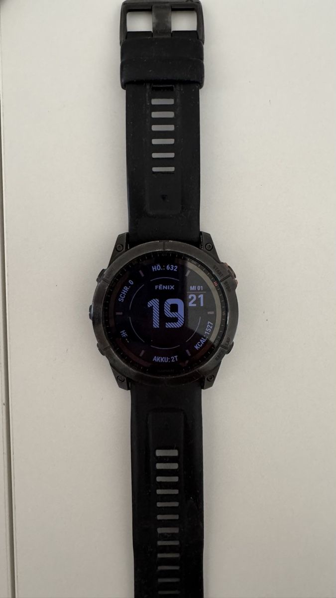 Garmin Smartwatch: Garmin Fenix 7 Solar  – D'occasion à Steffisburg par tuefte88