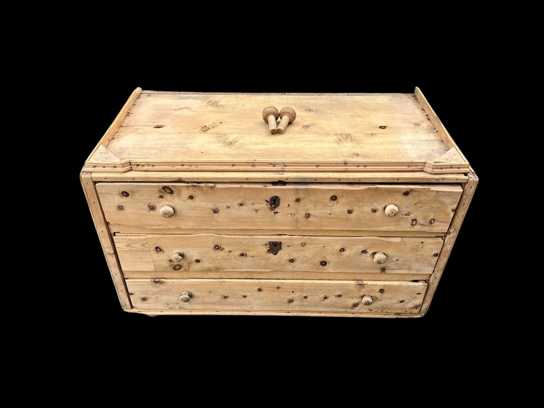 Büffets: Barocker Arvenschrank aus dem Bündnerland – Gebraucht aus Ottikon von san_w99n 3