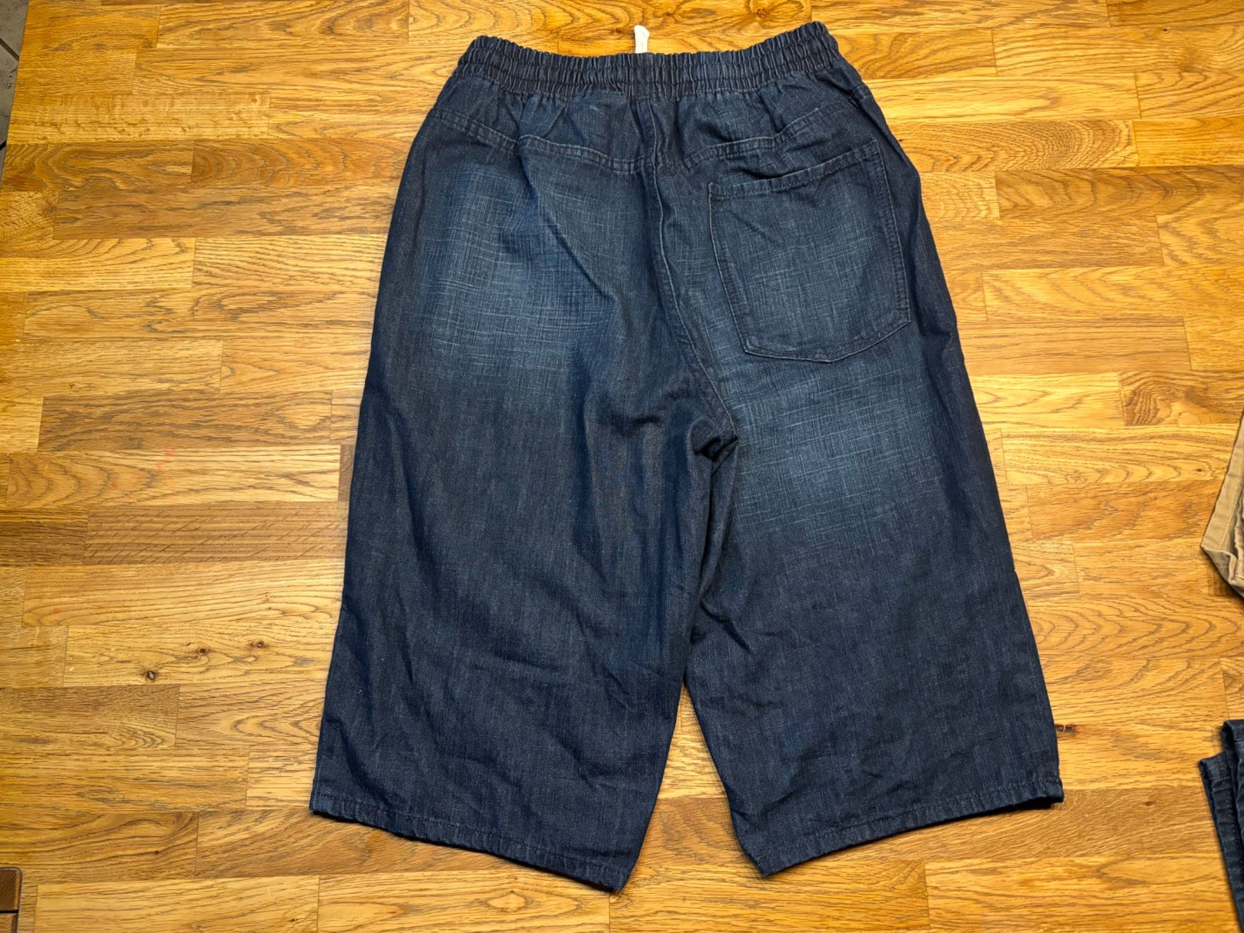 H&M Pantaloni: Neue H&M Pull-on Denim Shorts Gr.164 – Nuovo (secondo la descrizione) da Oberdorf SO venduto da sa-na 1