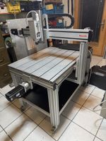 CNC Portalfräsmaschine, massive Bauweise