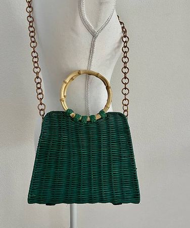 Tasche grün/gold geflochten