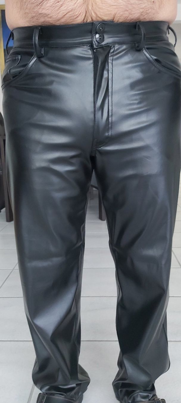 Hosen: Herren Hosen "Lack" – Gebraucht aus Schwarzenbach SG von mel_s6jj
