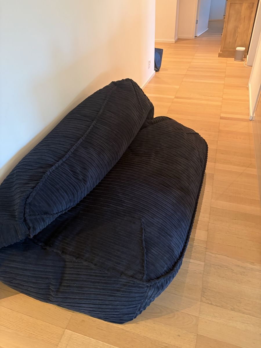Sofas: Big Berta Sitzsack navy – Neuf (Voir description) à Kilchberg ZH par ElenaGraf 1
