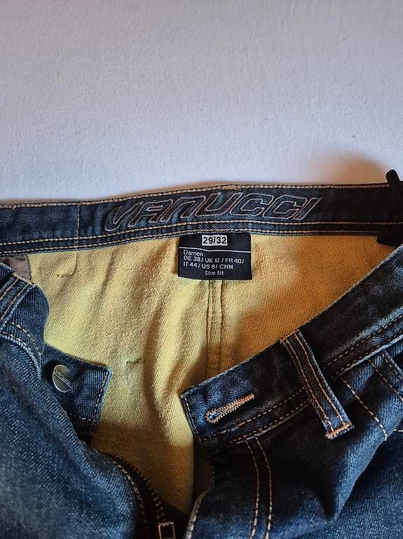Hosen: Motorradhose -  Jeans  Gr. 29/32 – Gebraucht aus Vinelz von Mon_c5cg 1