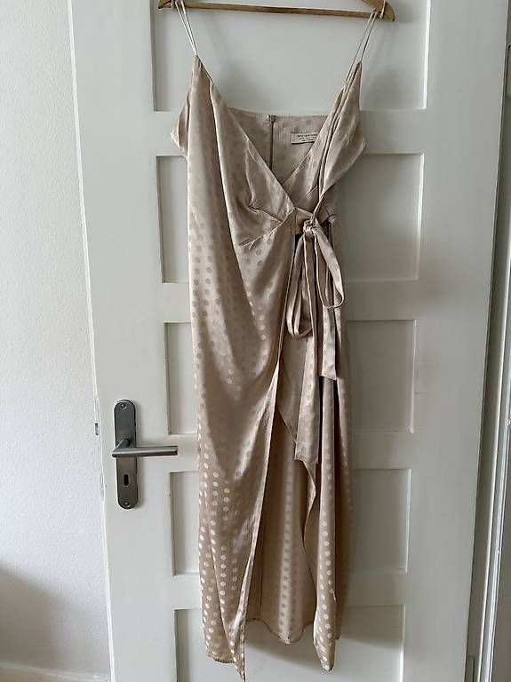 Vestiti: Elegante Dress – Usato da Zürich venduto da ram_9k9v 2