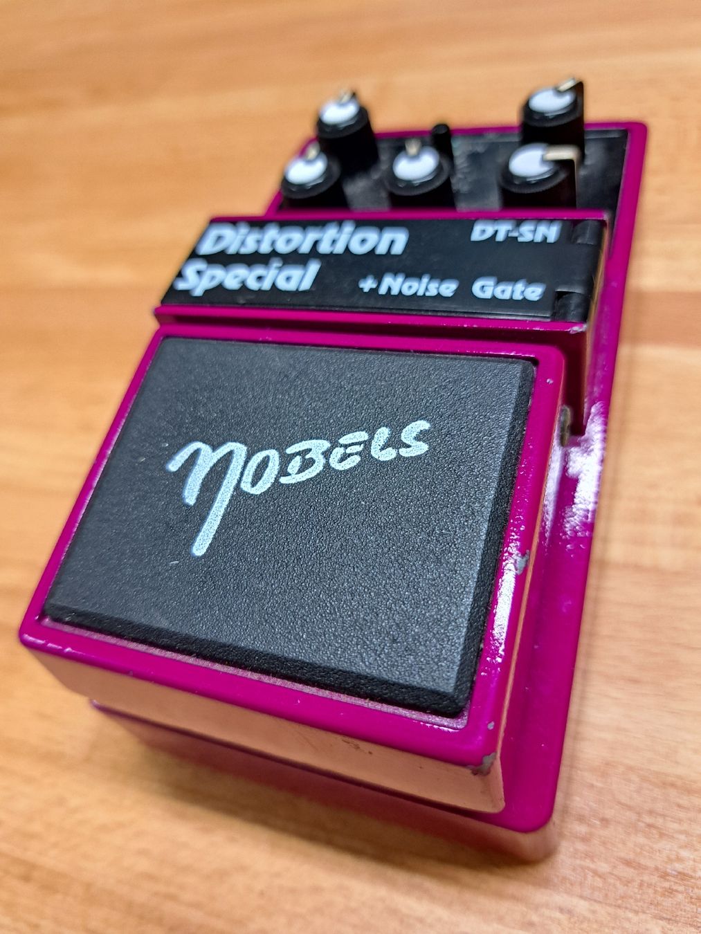 Strumenti musicali: Nobels Distortion DT-SN – Usato da Uznach venduto da gartenri 2