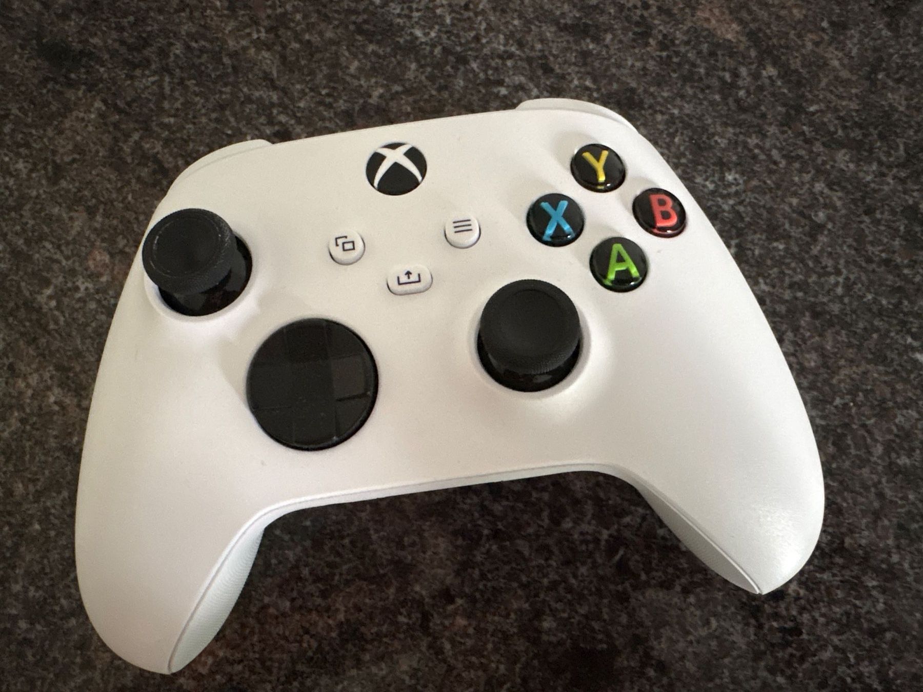 Microsoft Controller: Xbox Wireless Controller, Robot white, top Zustand! – Usato da Bern venduto da Nati_29