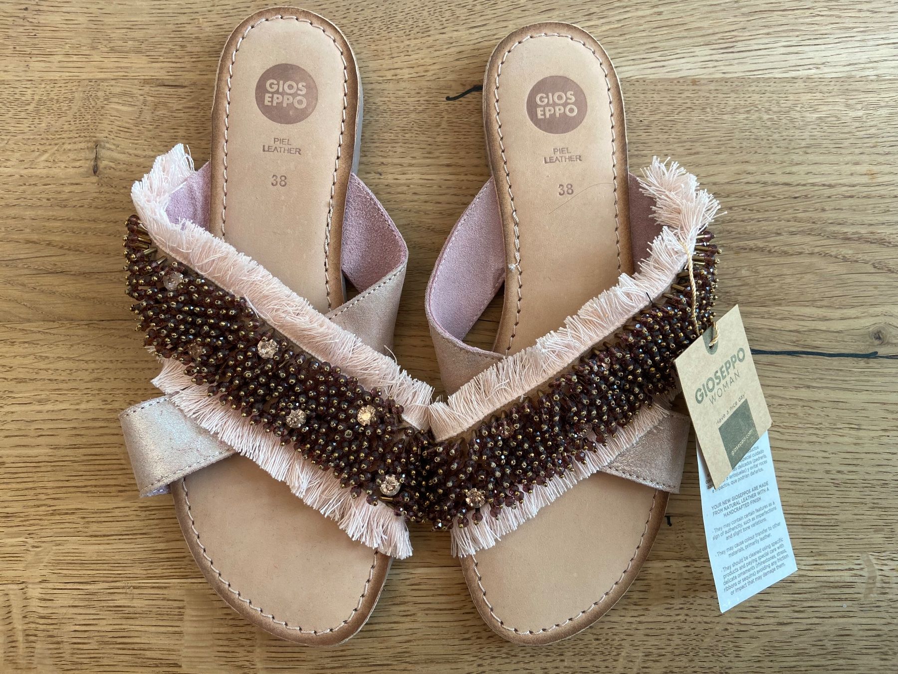 Scarpe da donna: Gioseppo, Sandalen, Gr. 38, Neu, Leder – Nuovo e nell'imballaggio originale da Zürich venduto da Pokimoki_1