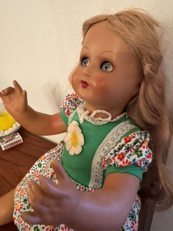 Bambole: poupée ancienne – Usato da Vésenaz venduto da Angela.C3 1