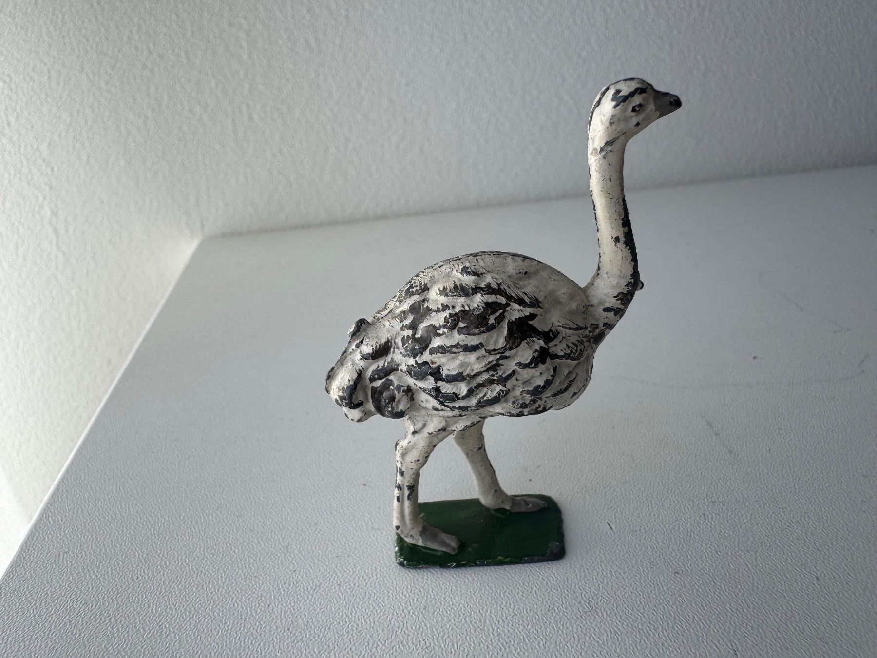 Giocattoli: Uralte Metall/Guss Strauss-Figur – Usato da Winterthur venduto da Arma3 2