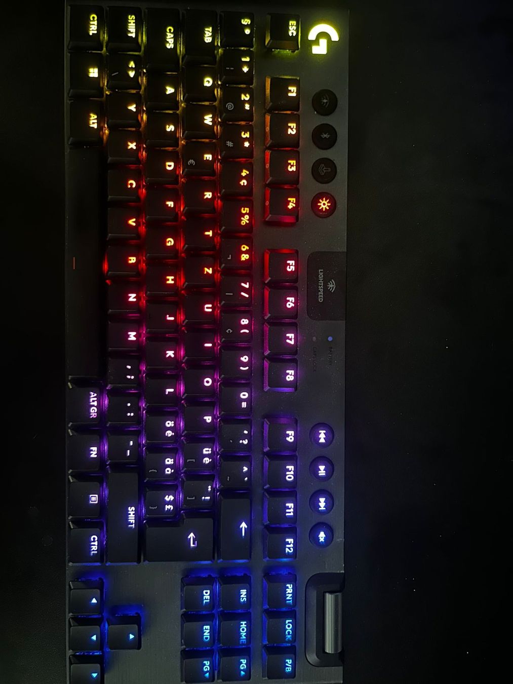 Logitech Tastiere: modded g915 x lightspeed tkl, tactile, wireless, low profile – Usato da Uetliburg SG venduto da len_52hb 1