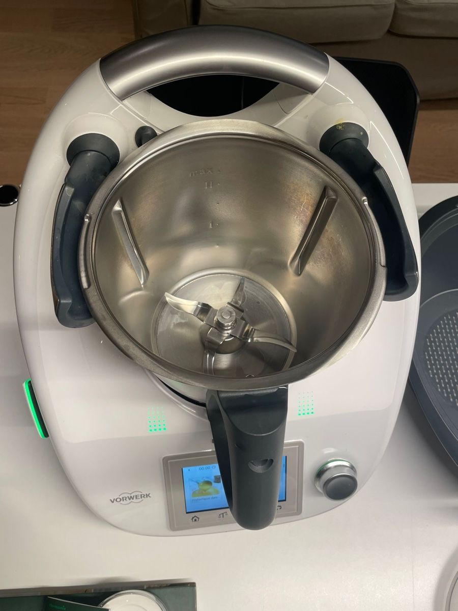 Thermomix Küchengeräte: Thermomix TM5 et accessoires – Gebraucht aus Geneve von nieves_geneve 1