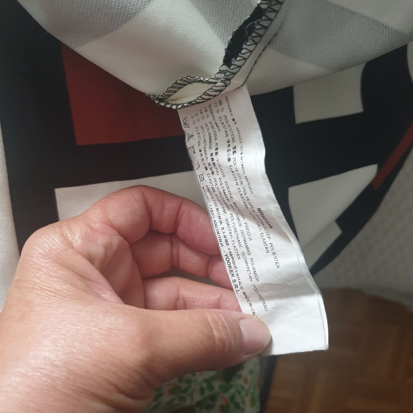Robes: Sandro Ferrone schönes Kleid Gr. 36 – Neuf (Voir description) à Frenkendorf par Moon111 3