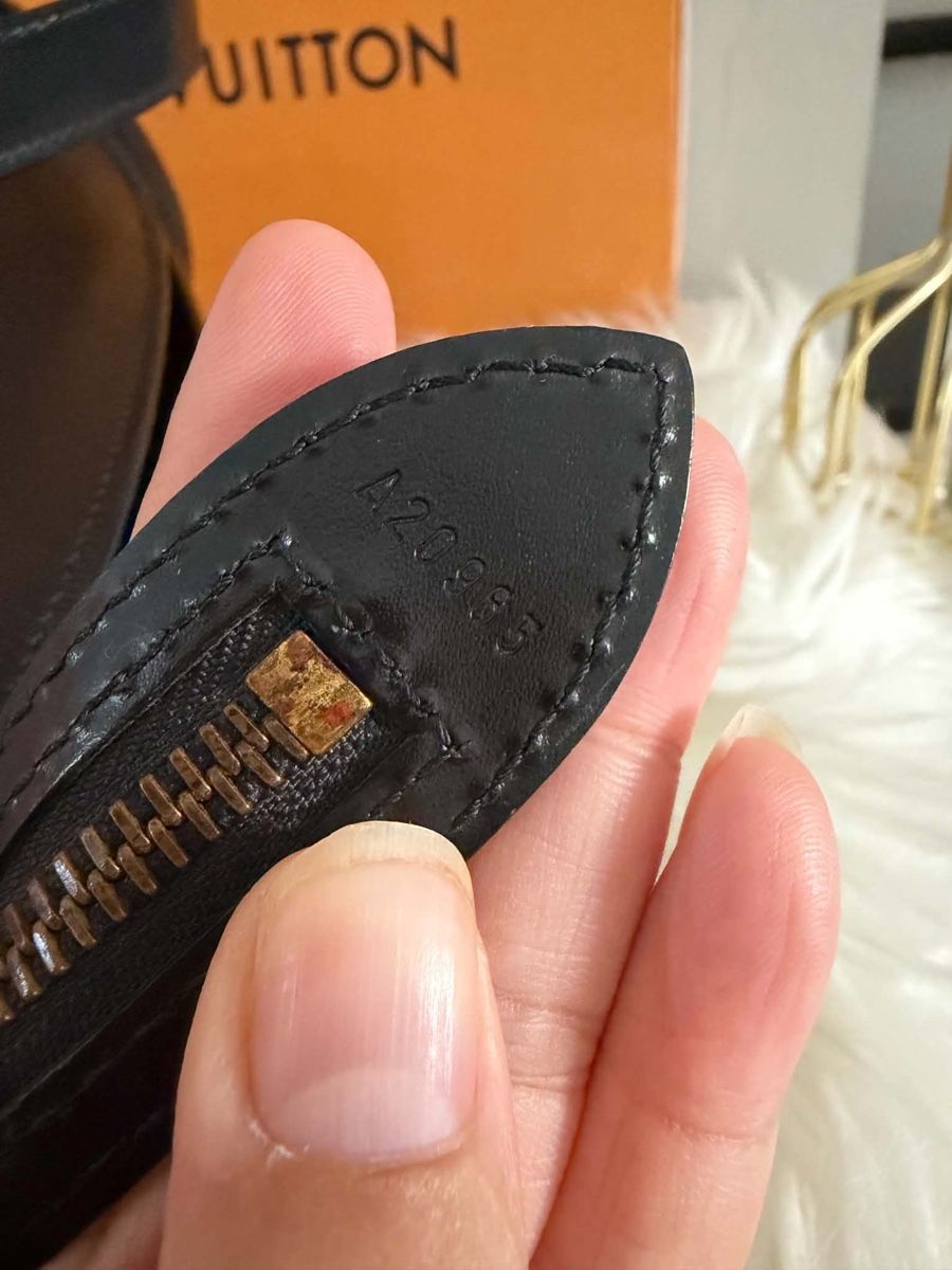 Louis Vuitton Sacs femmes: Louis Vuitton Saint Jacques Handtasche Epi  – D'occasion à Buch am Irchel par Pukpan_99 5