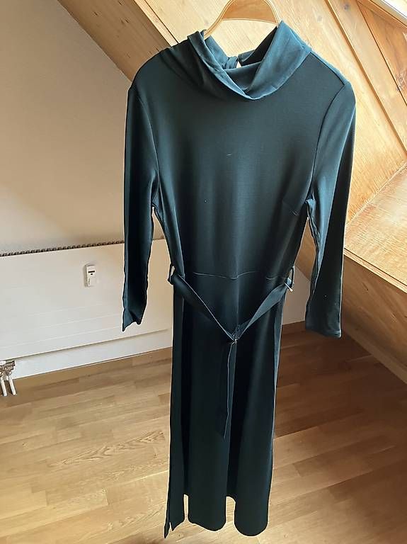 Robes: Kleid Gr. XS – D'occasion à St. Gallen par andreav.