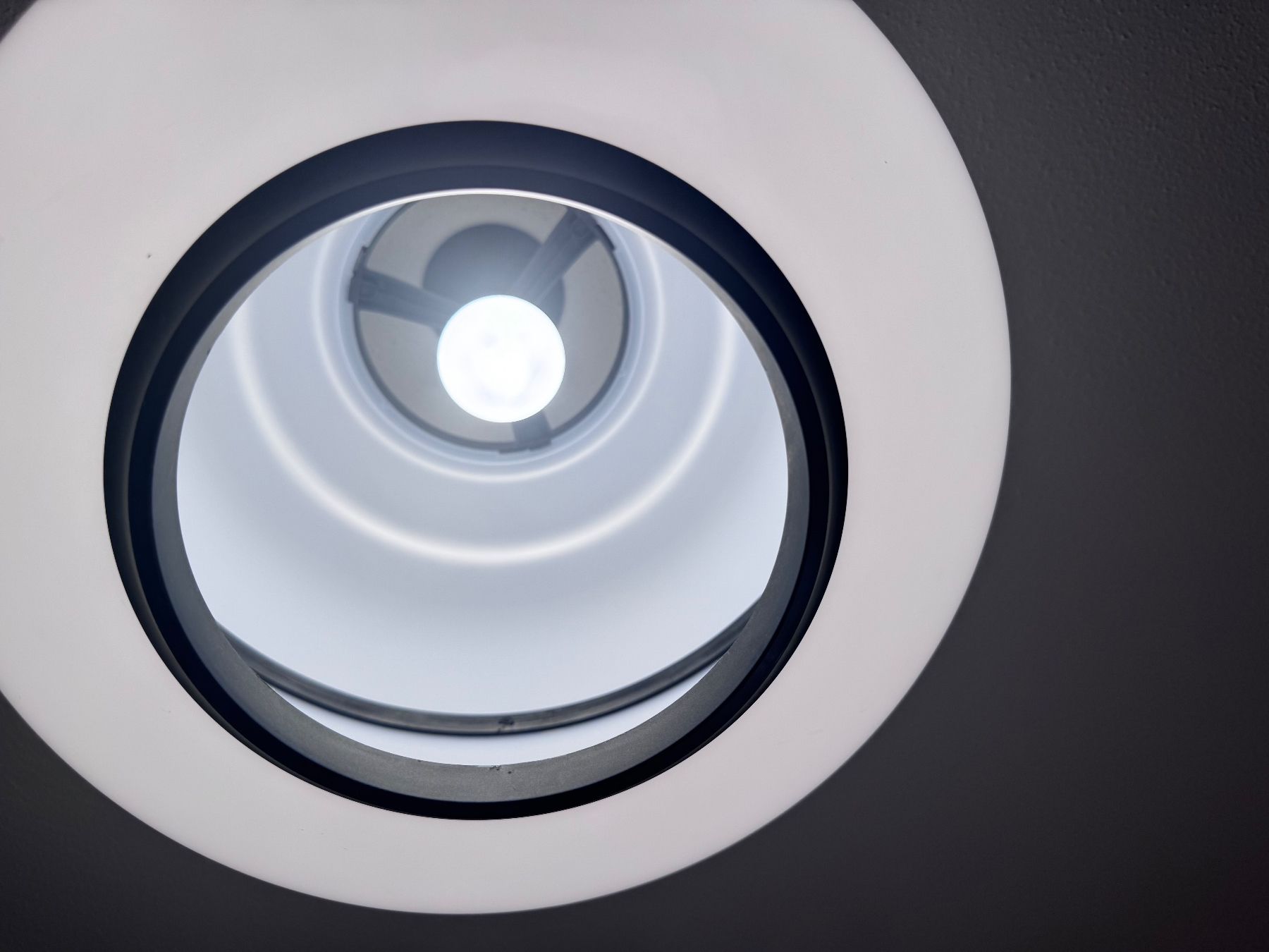 Belux Lampadari & plafoniere: Leuchte Belux Latern von Ronan & Erwan Bouroullec – Usato da Zollikerberg venduto da PurchaseOrder 3