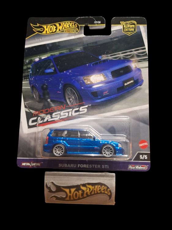 Hot Wheels Premium Subaru Forester STi Modern Classics Zelu00f3w