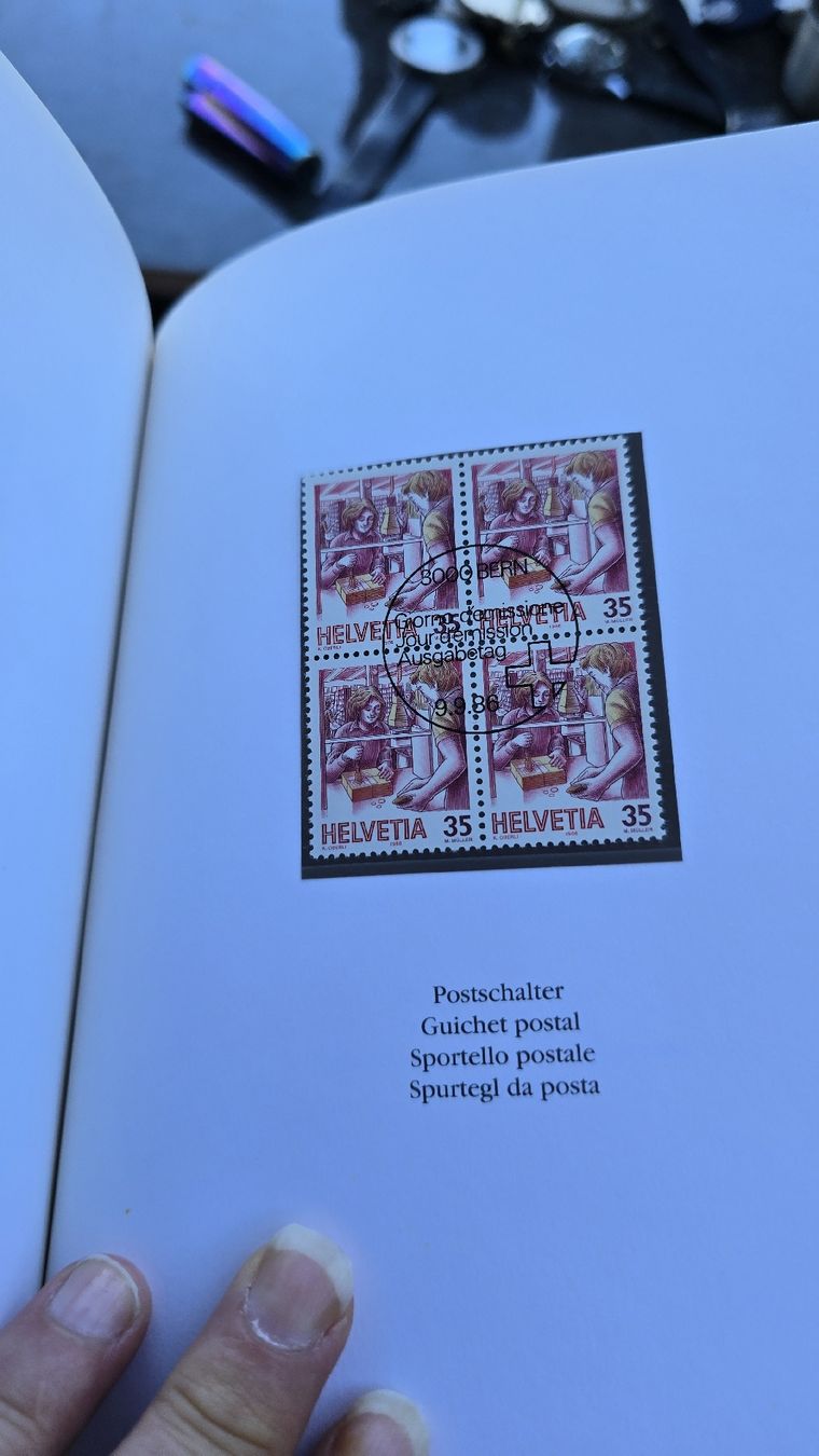 Swiss Plaketten & Abzeichen: Briefmarkensammlung – Gebraucht aus Pieterlen von sal_fd6z 6