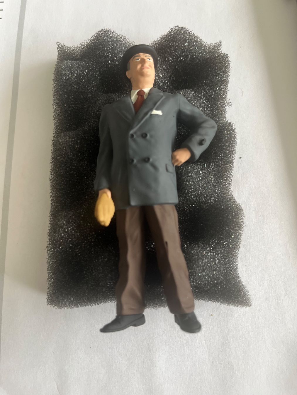 Bugatti Modellini d'auto: FIGUR ETTORE BUGATTI 1:18 FIGUMA – Nuovo e nell'imballaggio originale da Suhr venduto da Moebelsiralfred 1