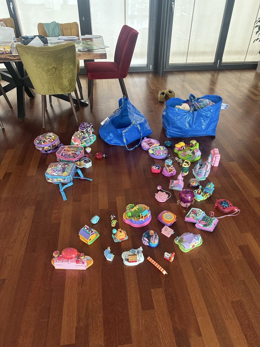 Polly Pocket Spielzeuge: Poly Pocket Mega Fund vintage 90er/2000 – Gebraucht aus Zürich von Kareljan