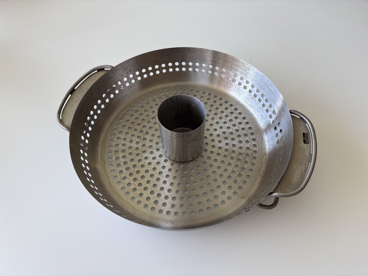 Padelle: Weber Grillpfanne mit Pouletaufsatz – Usato da Lyss venduto da Mirathun 1