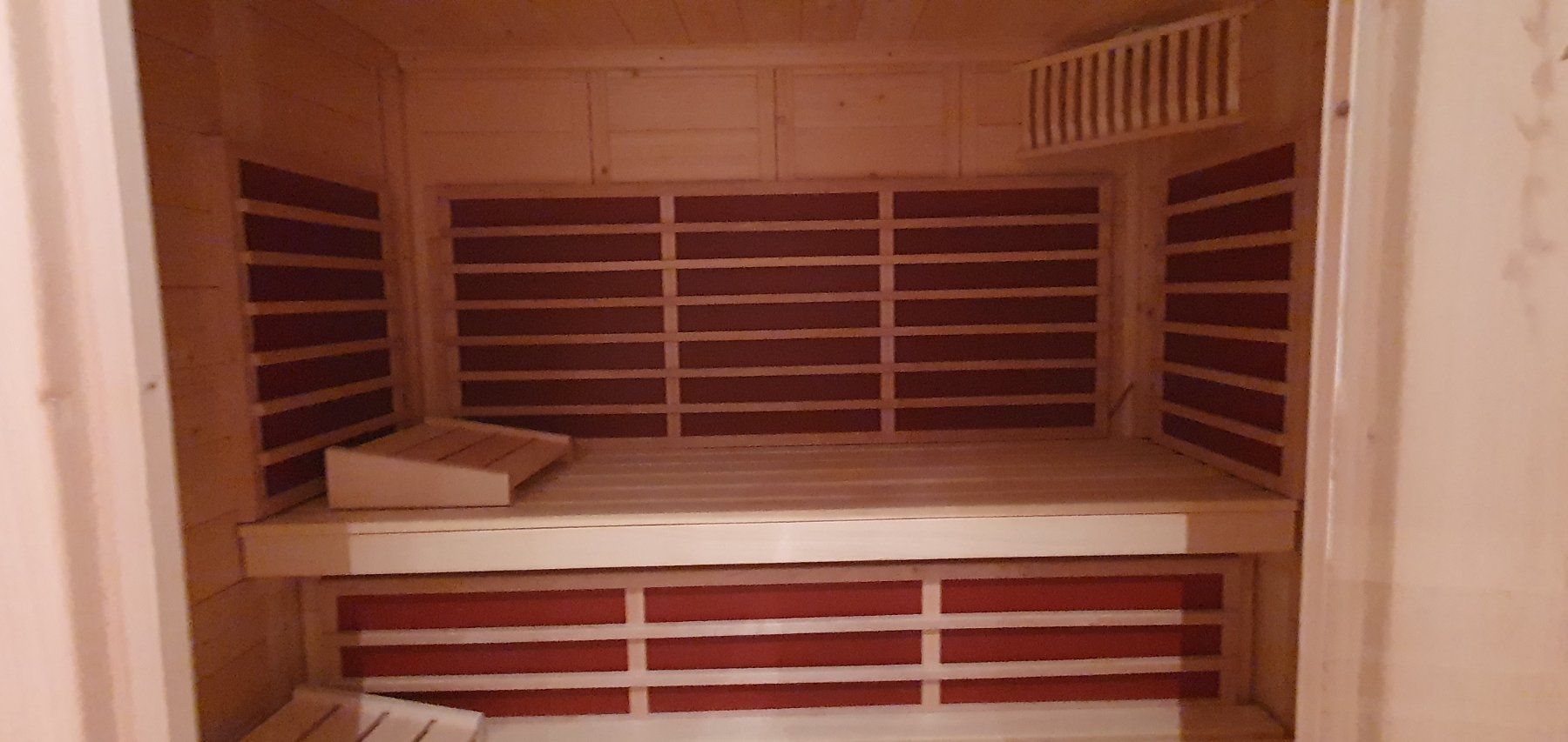 Sauna & Accessori: Wärmekabine Infrarot/ Sauna – Usato da Wittinsburg venduto da Rogeri 4