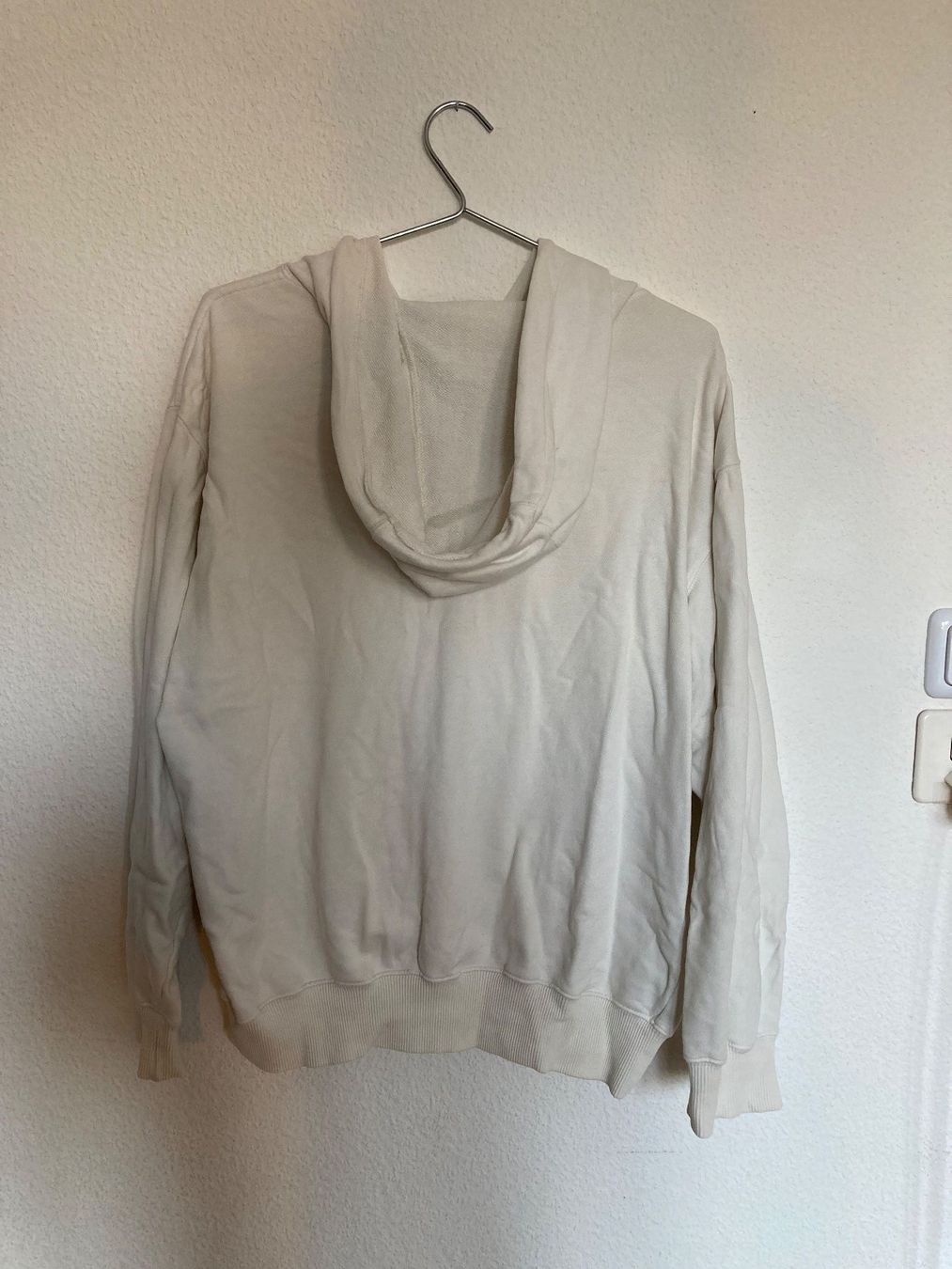 Maglioni & Felpe: Vintage Hoodie weiss – Usato da Zürich venduto da julia_le 2