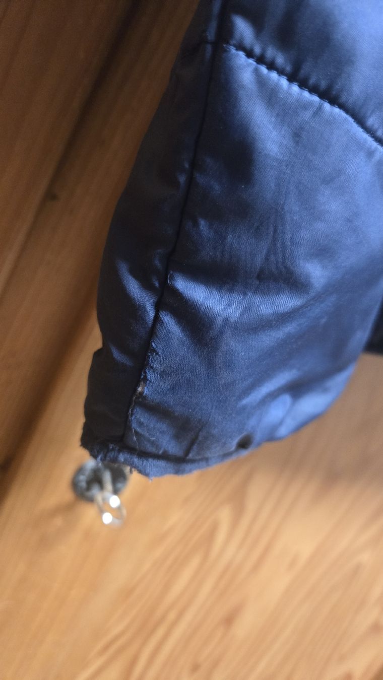 FCZ Jacken: FCZ Jacke gr.S – Gebraucht aus Zürich von Dee_jrp5 4