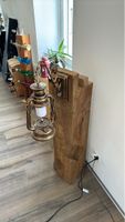 Rustikale Lampe aus Altholz - Einzigartiges Designobjekt