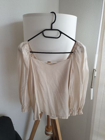 Cream Puff Sleeves Blouse