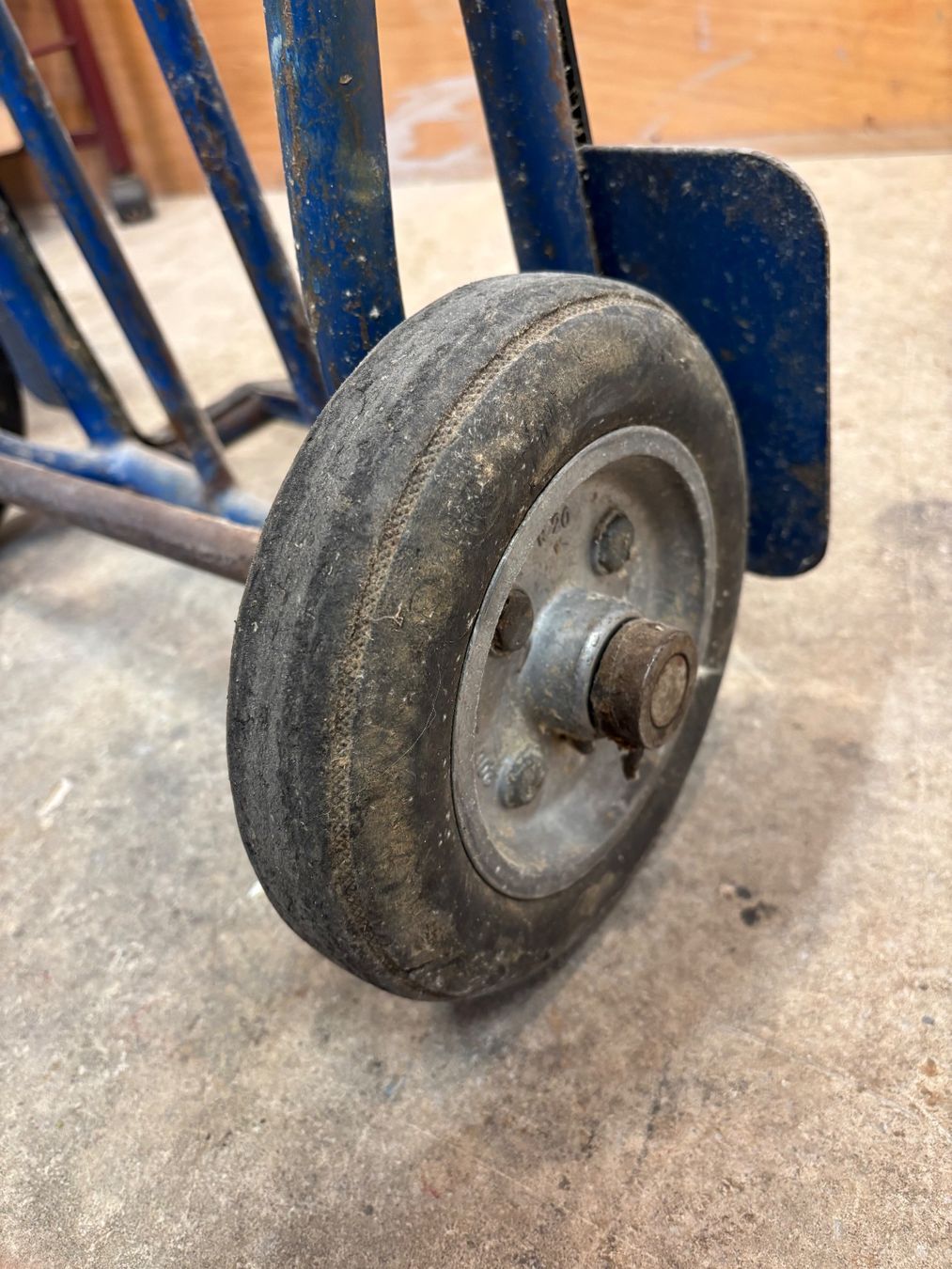 Tous les outils: Sackrolli, Sackwagen, Sackkarren super stabil – D'occasion à Winterthur par ReUse_Baumarkt 5