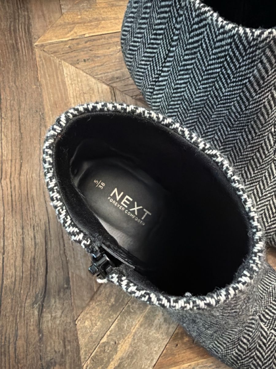 Next Damenschuhe: Kitten Heels Next heringbone neu – Neu (gemäss Beschreibung) aus Fehraltorf von Erdo81 2
