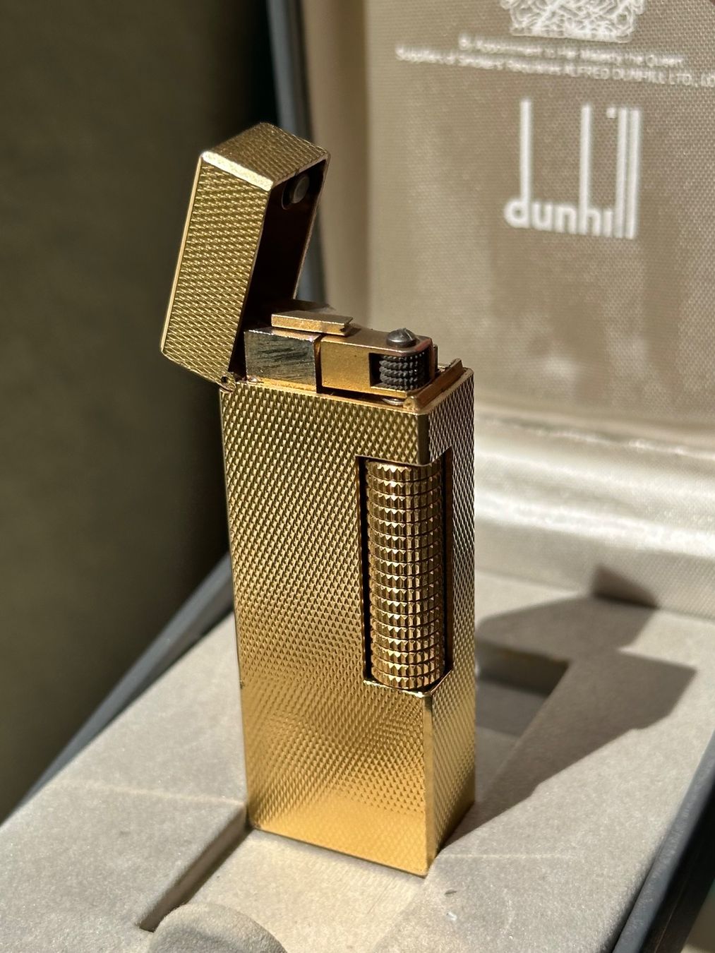 Dunhill Feuerzeuge: Dunhill Rollagas with box and papers – Gebraucht aus Zürich von RatsTreasure 2
