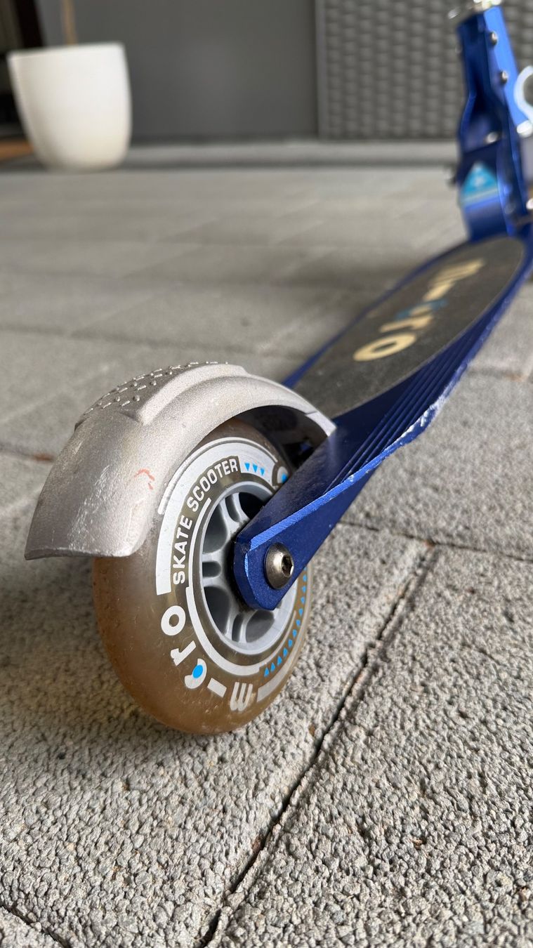 Micro Veicoli per bambini: Kick Scooter Micro – Usato da Reinach BL venduto da dan_x5gf 2