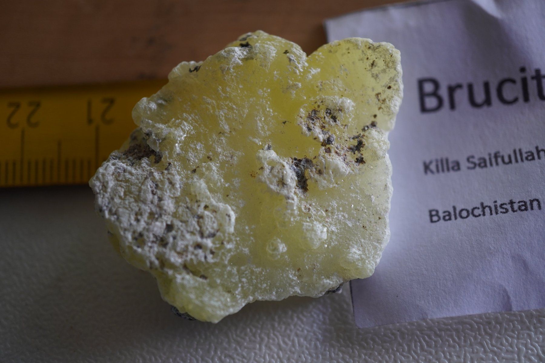 Minerali & Pietre curative: Brucite  Kristall  Pakistan – Nuovo e nell'imballaggio originale da Eschenbach SG venduto da craniums 4