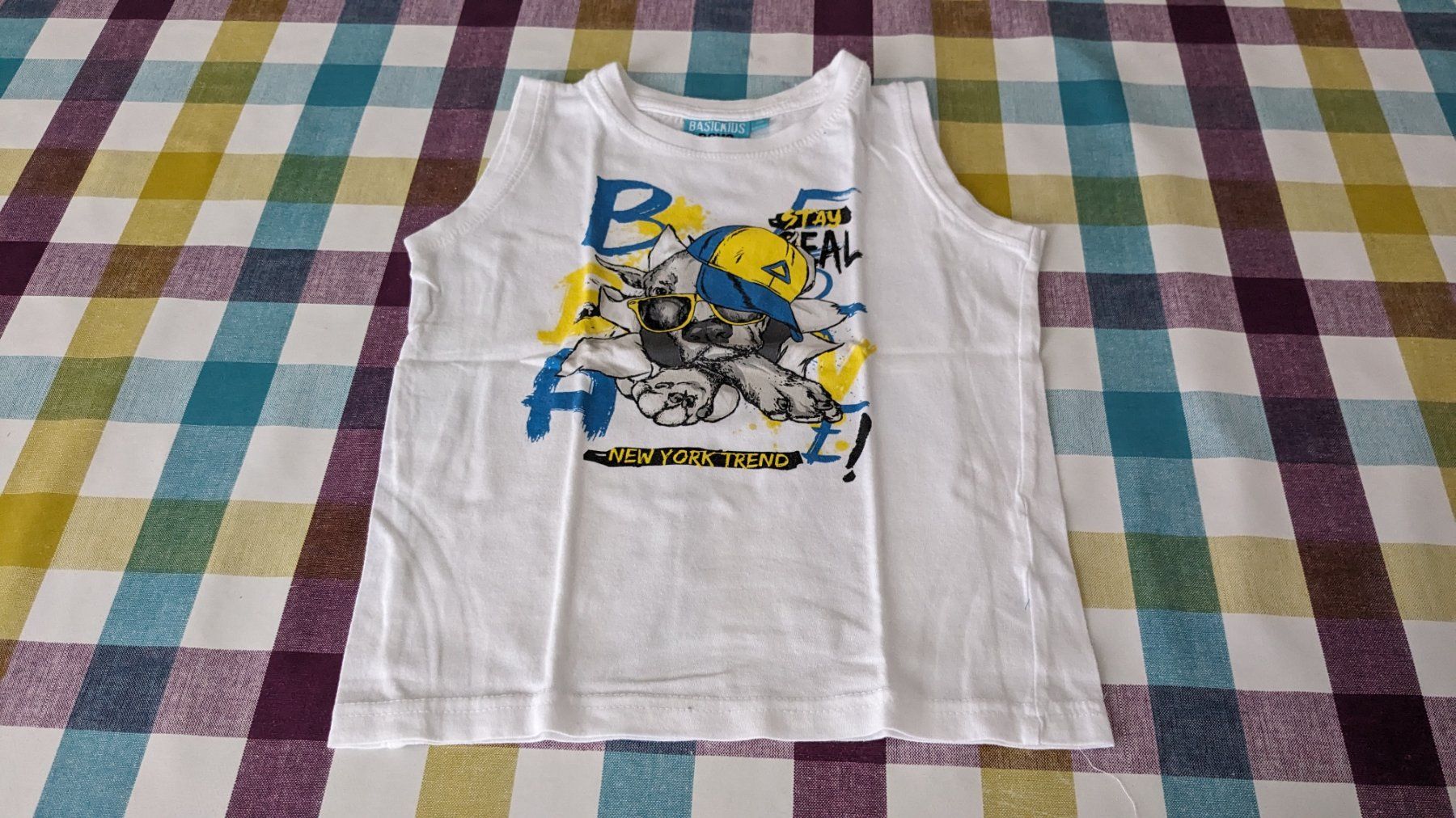 Hemden, T-Shirts & Polos: BasicKids Boy - Sommer Shirt - 110  - Hund – Gebraucht aus Staufen von Fleby84 1