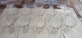 11 verres à eau