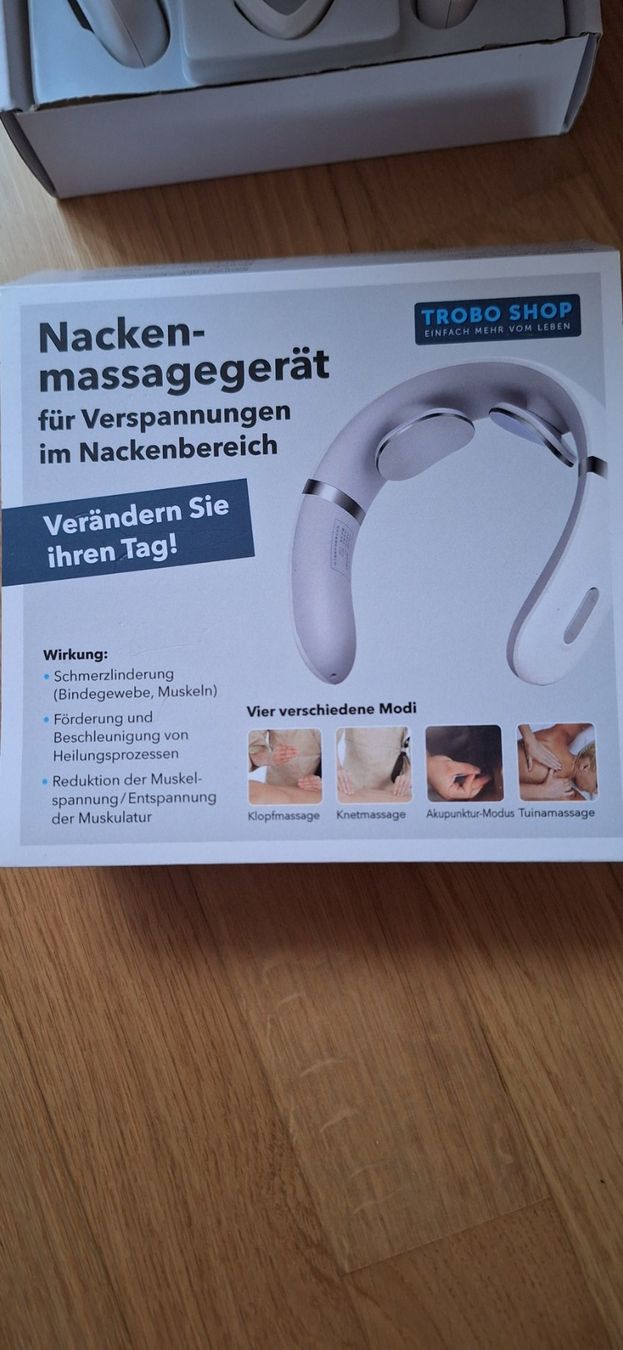 Dispositivi per massaggi: Masseur de nuque / Nacken-Massagegerät – Nuovo e nell'imballaggio originale da Lussery-Villars venduto da pousinete02 2
