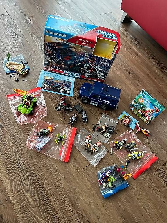 Playmobil Jouets: 8 Coole Playmobil Set – D'occasion à Arbon par Tschu79