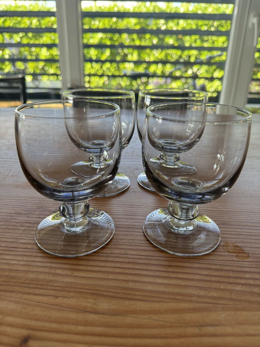 Gläser: 4 Weinglaeser Rauchglas geflammt gute Erhaltung 13cm – Gebraucht aus Lanzenhäusern von Galaa