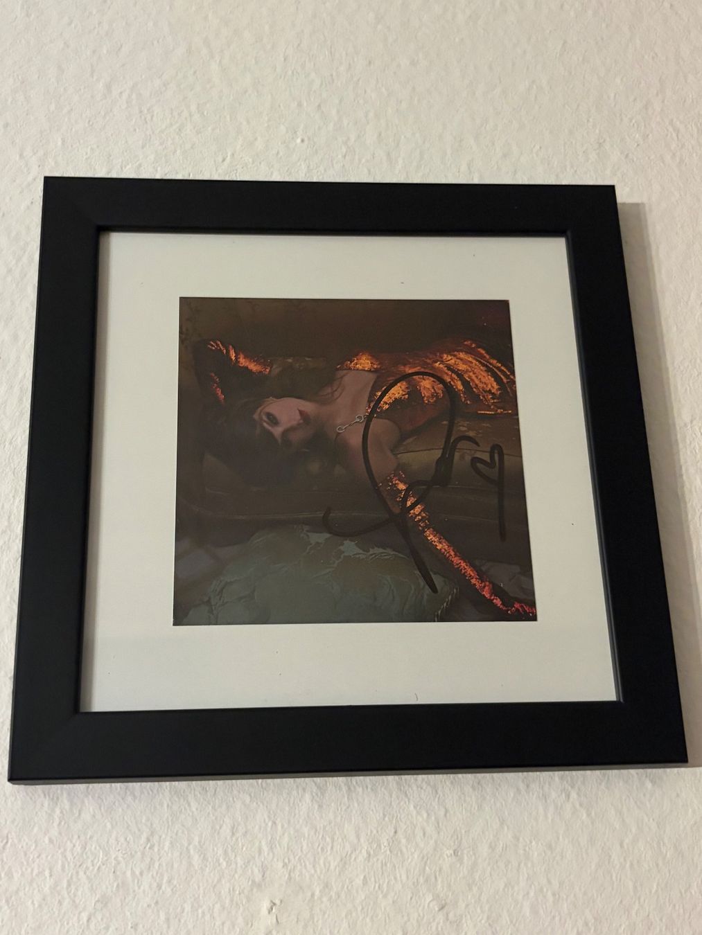 Poster & Bilder: Taylor Swift Original Autogramm – Neu (gemäss Beschreibung) aus Rothrist von cheyenne.schenk 2