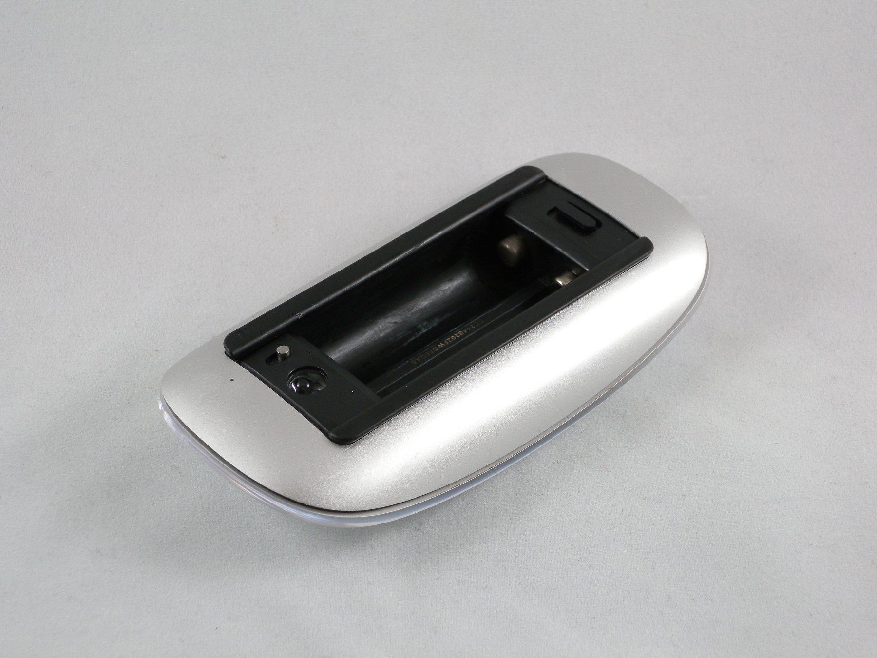Apple Maus: Apple Magic Mouse ab 1.- – Gebraucht aus Gordola von ludens 3