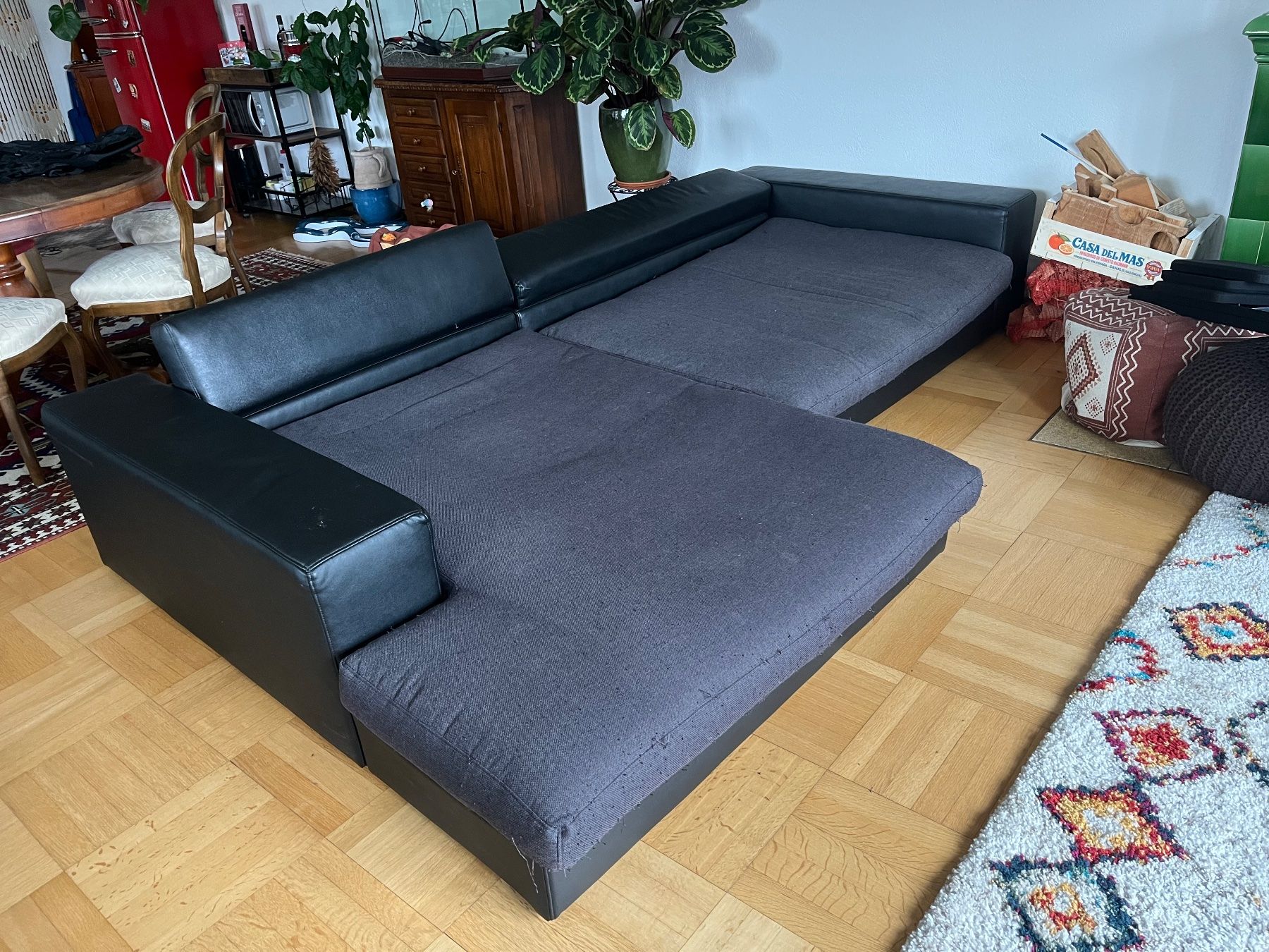 Sofas: Sofa schwarz – D'occasion à Wiesendangen par DeDeniz