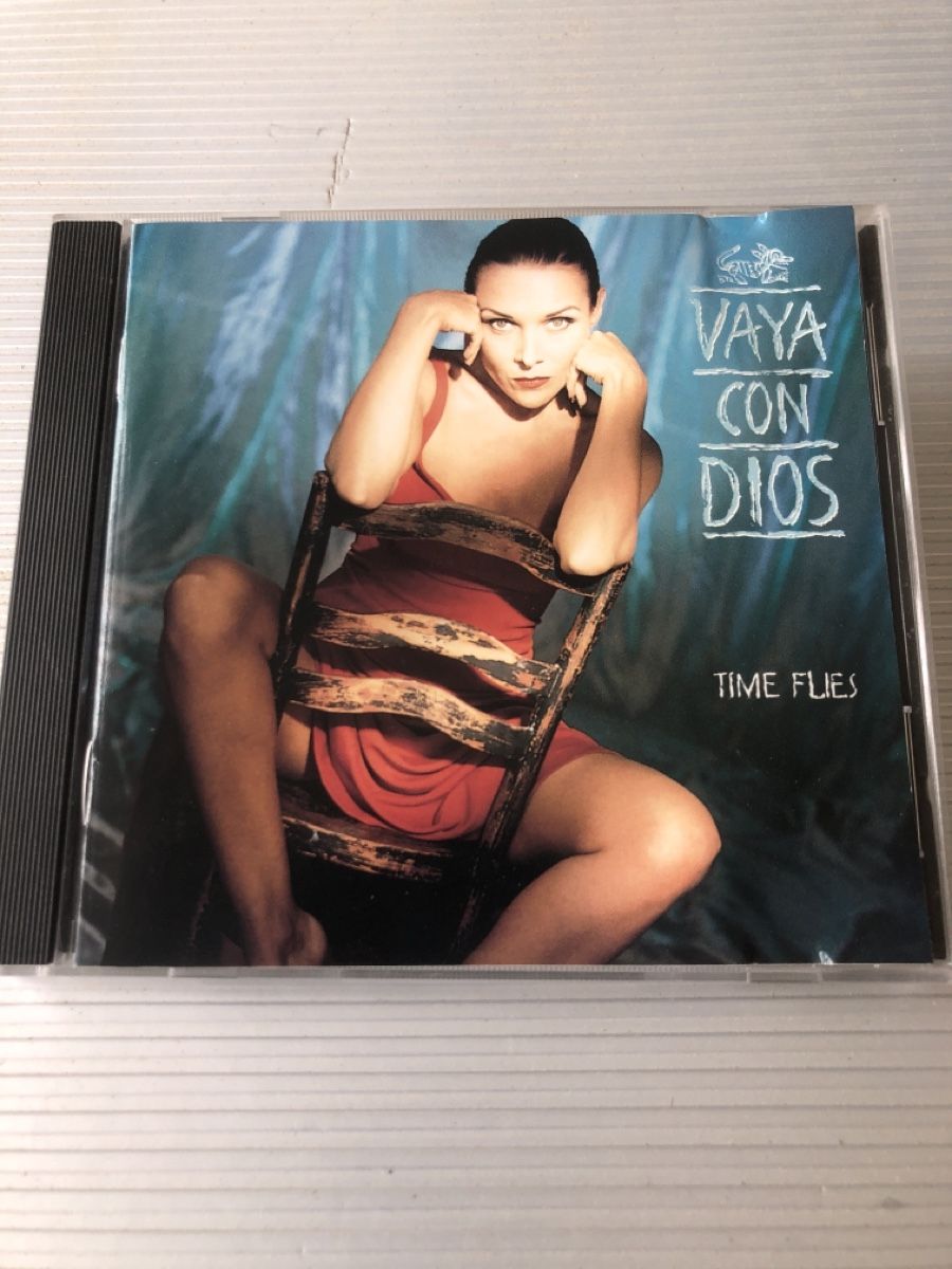 CDs: Vaya Con Dios - Time Flies Album – D'occasion à Flaach par rubo7