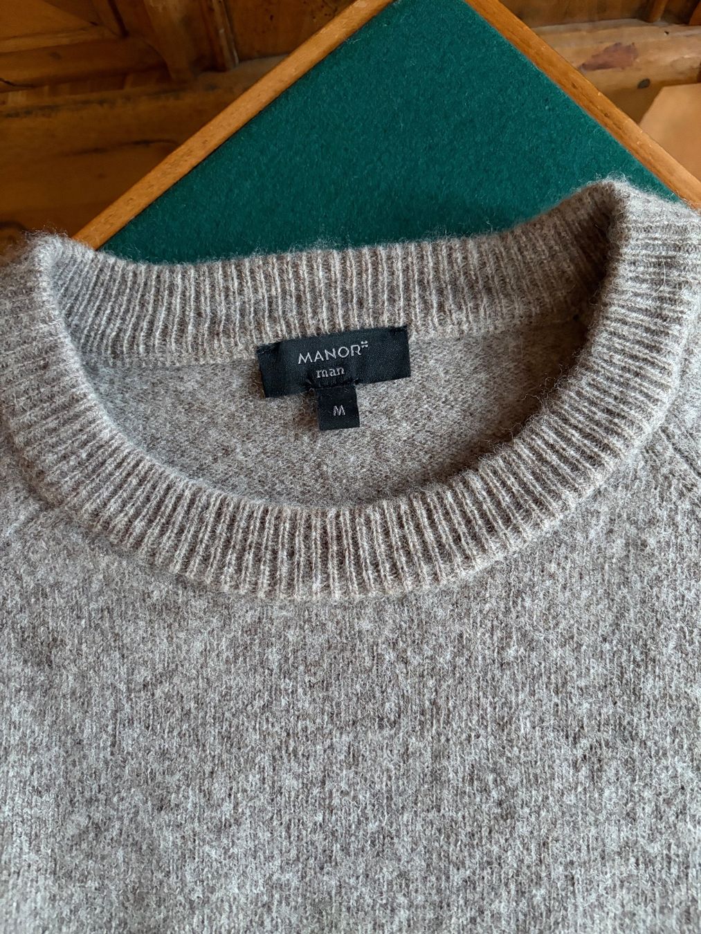 Pullover & Sweatshirts: MANOR Pullover  / 95% Lammwolle / Größe M – Gebraucht aus Interlaken von Bona55 4