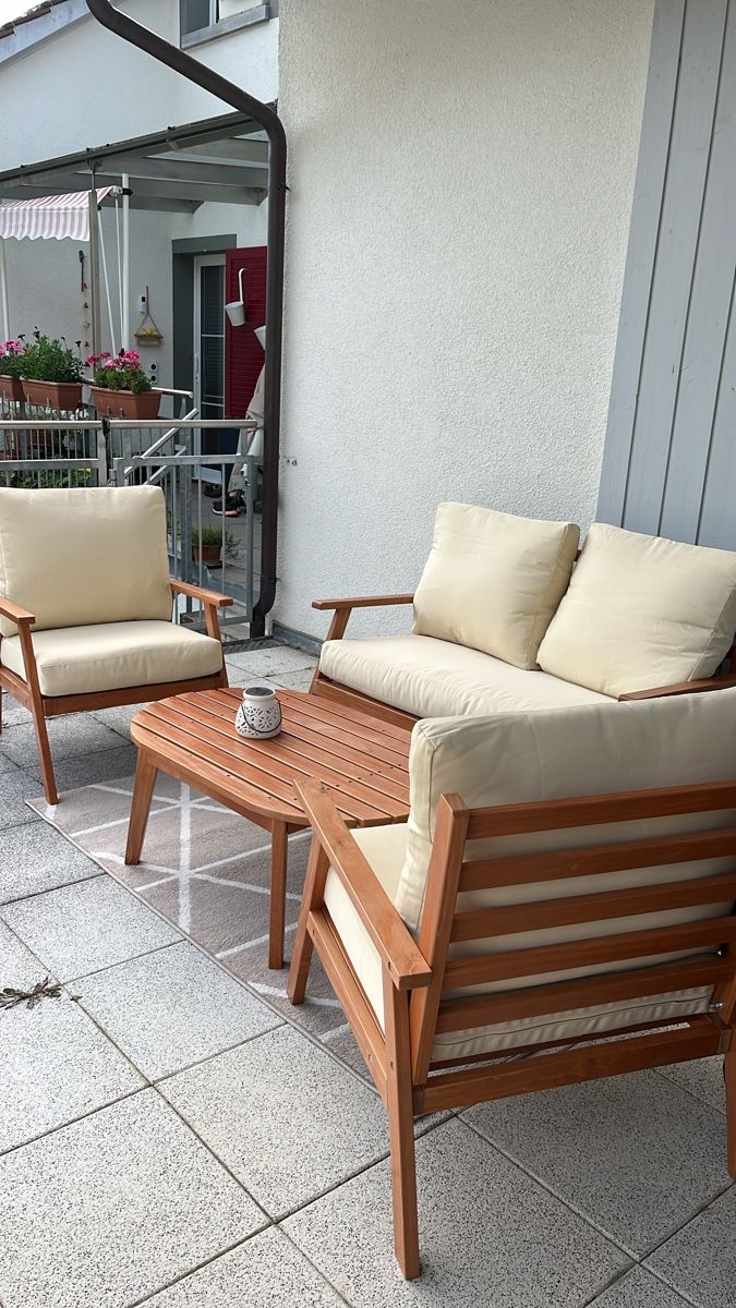 Set di tavolo e panche: Balkonset Holz neuwertig – Usato da Merishausen venduto da lan_p772 3