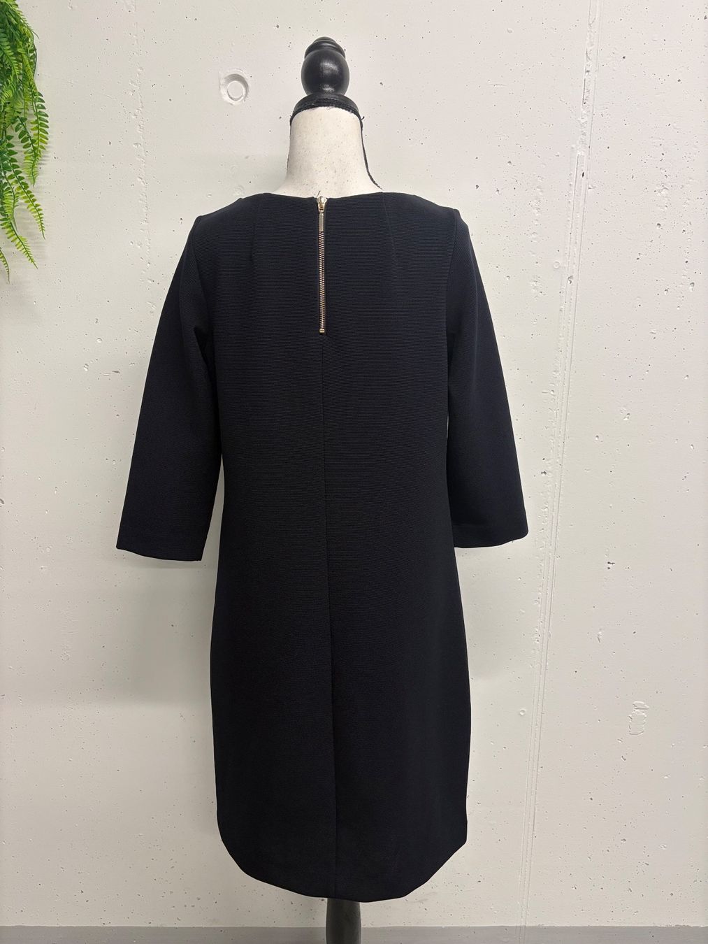Comma Kleider: Comma Kleid blau Gr. 36 gerippt 3/4 Arm gerade – Neu (gemäss Beschreibung) aus Regensdorf von secondchancefashion 3