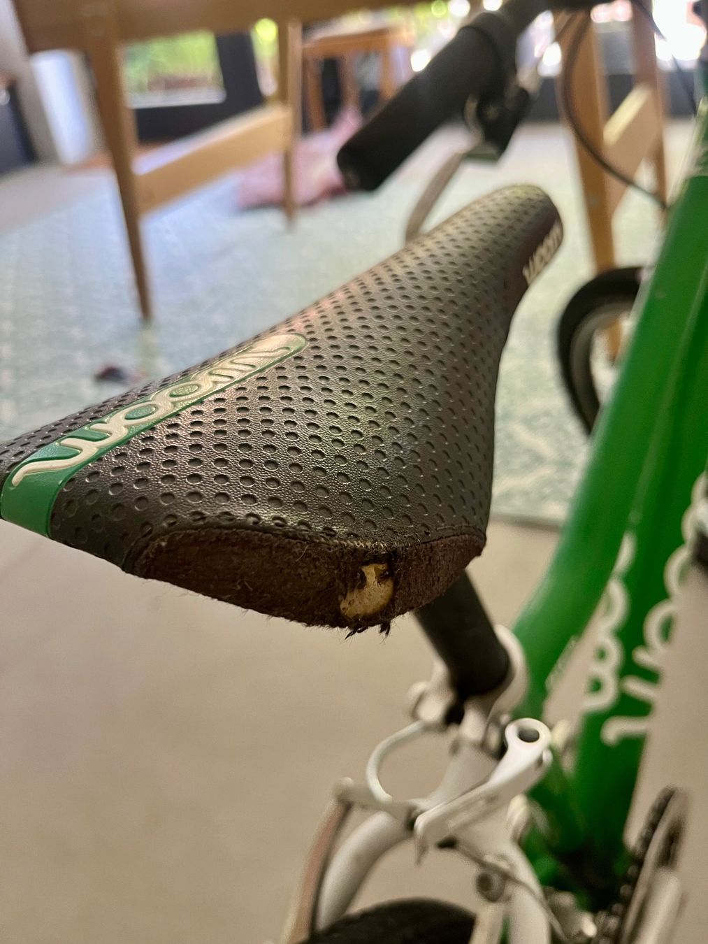Woom Velos: Kindervelo woom 4 grün – Gebraucht aus Bern von Afrey 3