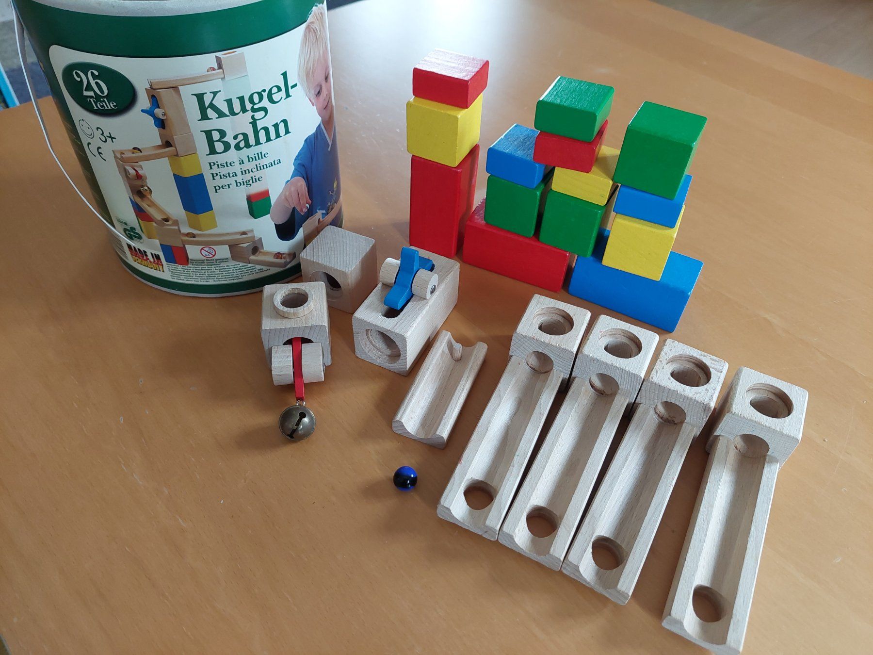 Baukästen: Toy Lino Kugelbahn/aus holz – Gebraucht aus Zürich von xxyy00